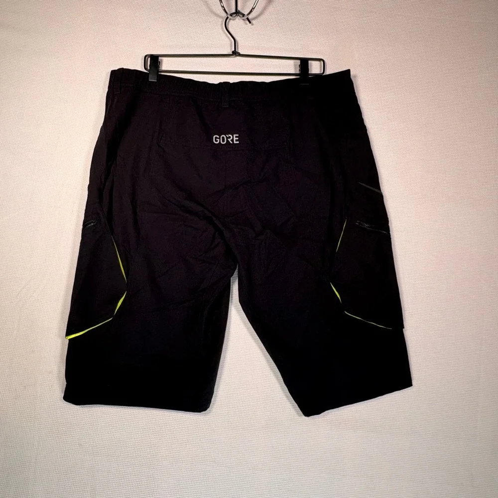 Gore Wear C3 Trail Shorts Mens XL Black Mountain Biking Cargo Shorts 100047 NEW